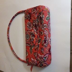 Vera Bradley Size Medium, New with Tags, Pink